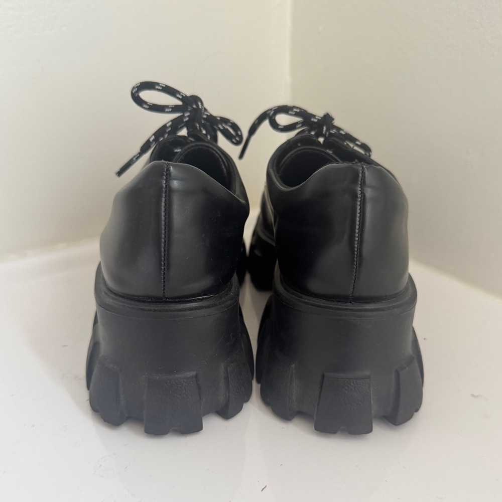 Chunky Black Platform Loafers! Size Women’s 7. - Picture 3 of 5